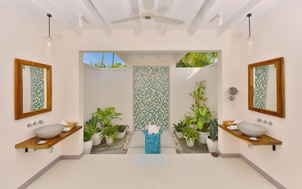 Sunrise Water Villa with Pool photo 2